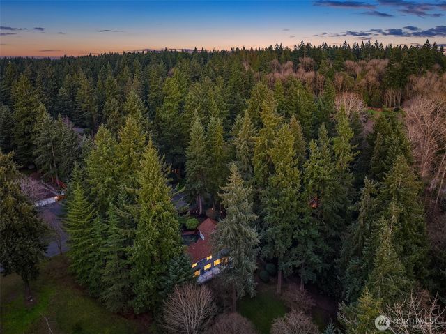 11721 NE 41st Street, Kirkland, WA 98033