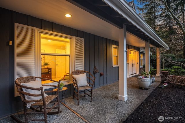 11721 NE 41st Street, Kirkland, WA 98033