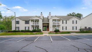 7121 W Friendly Avenue A, Greensboro, NC 27410