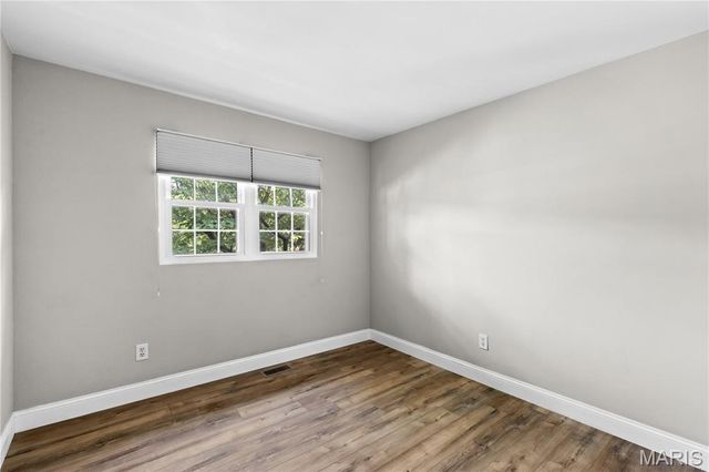 4974 Brookton Way, St Louis, MO 63128