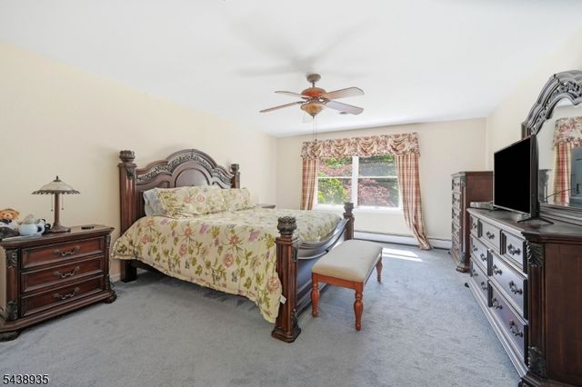 50 Ponderosa Pl, West Milford Twp., NJ 07421