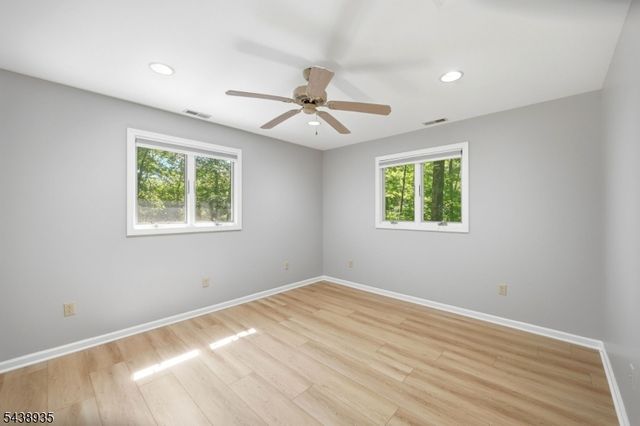 50 Ponderosa Pl, West Milford Twp., NJ 07421