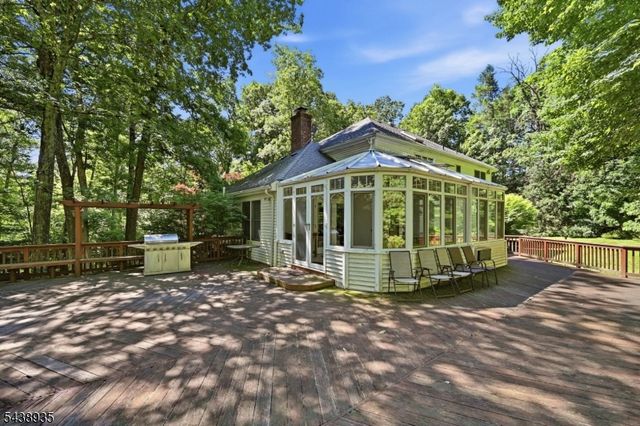 50 Ponderosa Pl, West Milford Twp., NJ 07421
