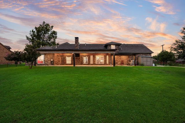 10052 Helms Trail, Forney, TX 75126