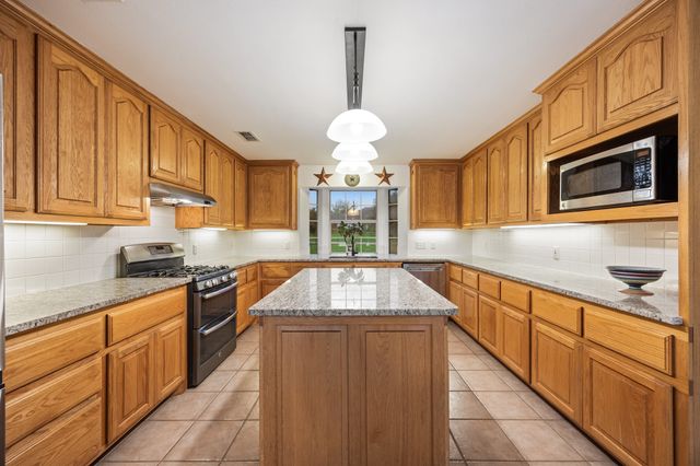 10052 Helms Trail, Forney, TX 75126