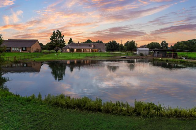 10052 Helms Trail, Forney, TX 75126