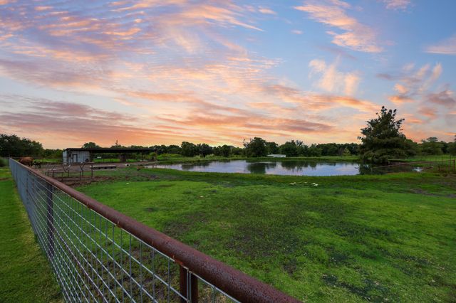10052 Helms Trail, Forney, TX 75126