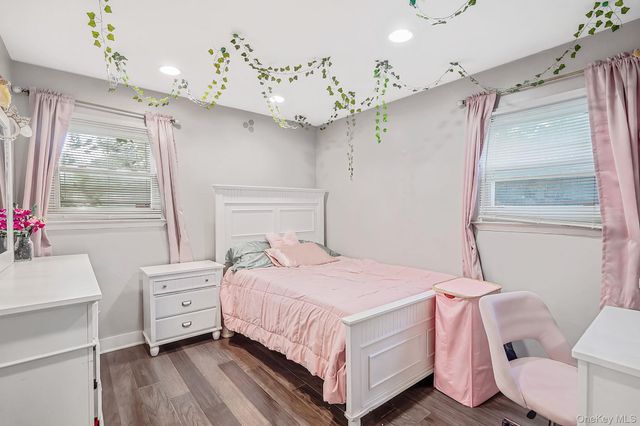 30 Ashland Street, Mount Sinai, NY 11766