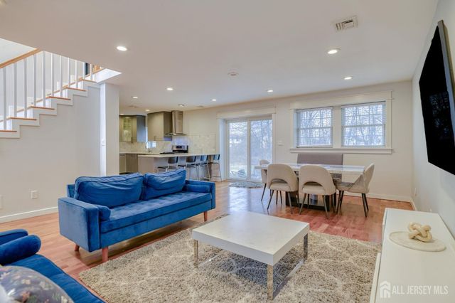 30 Clara Drive, Piscataway, NJ 08854