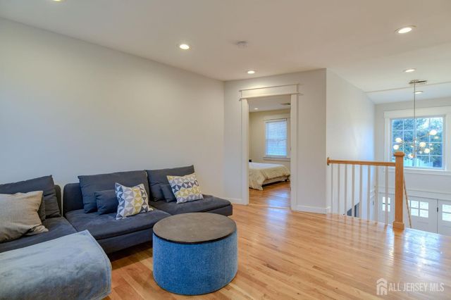 30 Clara Drive, Piscataway, NJ 08854