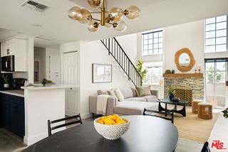 12016 Washington Place 117, Los Angeles, CA 90066