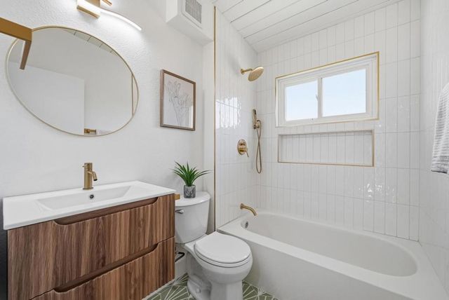 2053 Harding Avenue, San Mateo, CA 94403