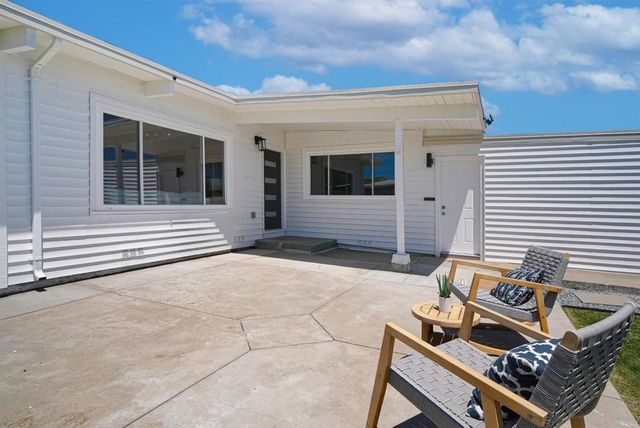 2053 Harding Avenue, San Mateo, CA 94403