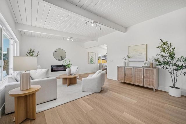 2053 Harding Avenue, San Mateo, CA 94403