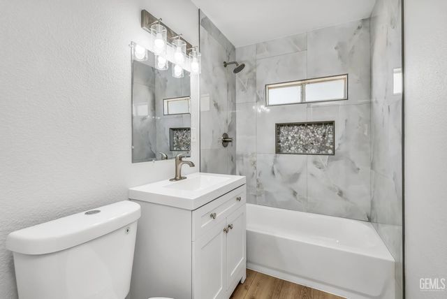 6617 Dorva Avenue, Bakersfield, CA 93306