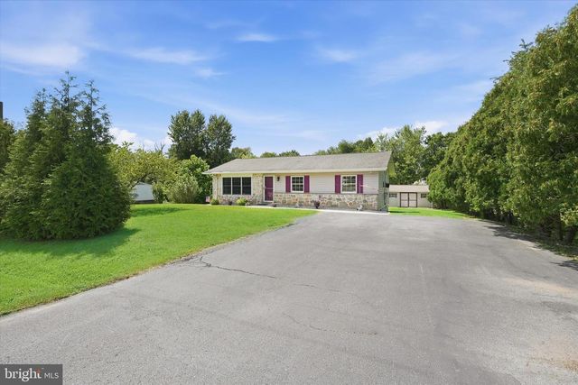 1113 S DUPONT HWY, New Castle, DE 19720