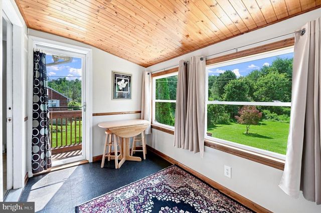 1113 S DUPONT HWY, New Castle, DE 19720
