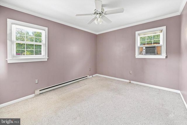 1113 S DUPONT HWY, New Castle, DE 19720