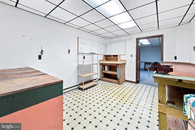 1113 S DUPONT HWY, New Castle, DE 19720