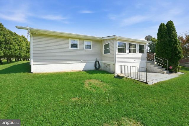 1113 S DUPONT HWY, New Castle, DE 19720