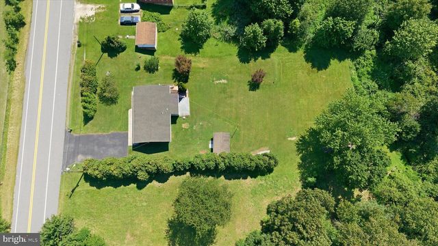 1113 S DUPONT HWY, New Castle, DE 19720