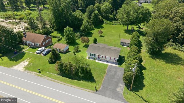 1113 S DUPONT HWY, New Castle, DE 19720