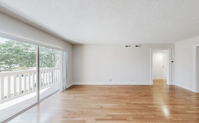 4750 N ELSTON Avenue 201D, Chicago, IL 60630