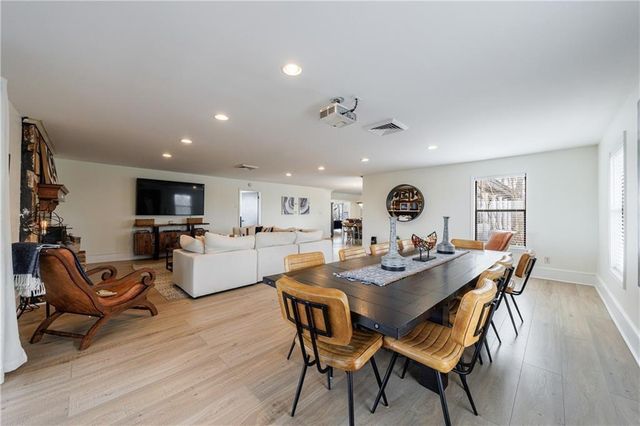 2316 Mountain Crest Place, Gainesville, GA 30501