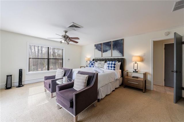 2316 Mountain Crest Place, Gainesville, GA 30501