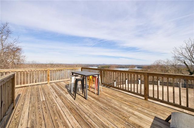 2316 Mountain Crest Place, Gainesville, GA 30501