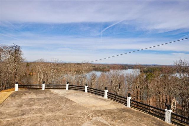 2316 Mountain Crest Place, Gainesville, GA 30501