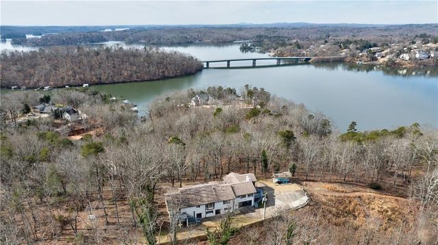 2316 Mountain Crest Place, Gainesville, GA 30501