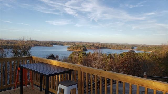 2316 Mountain Crest Place, Gainesville, GA 30501