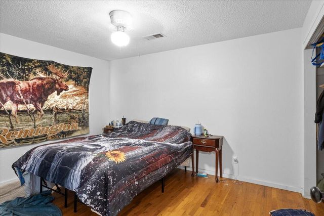 209 Corcoran Lane, Central Point, OR 97502