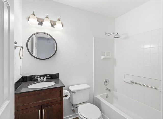 163 Keegans WAY, Kyle, TX 78640