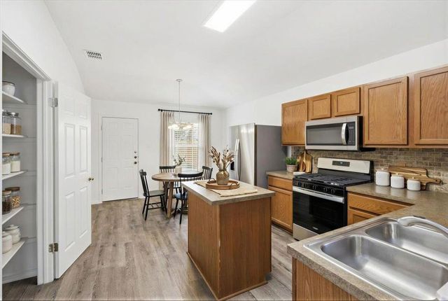 163 Keegans WAY, Kyle, TX 78640