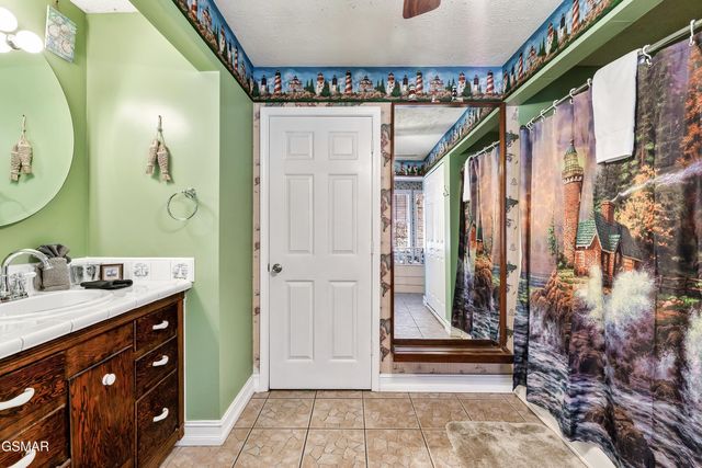 506 & 504 Pine Mountain Road, Pigeon Forge, TN 37863