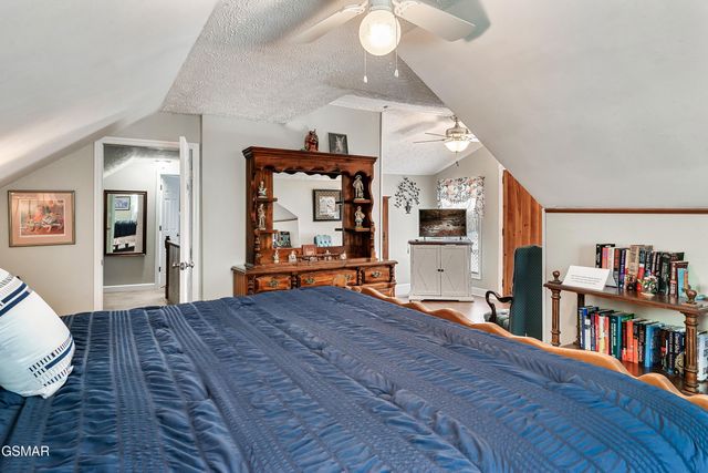 506 & 504 Pine Mountain Road, Pigeon Forge, TN 37863