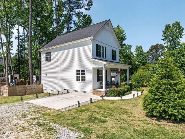 5192 Nc 56, Franklinton, NC 27525