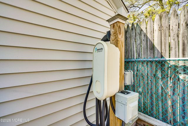 17 Walters Street, Keansburg, NJ 07734