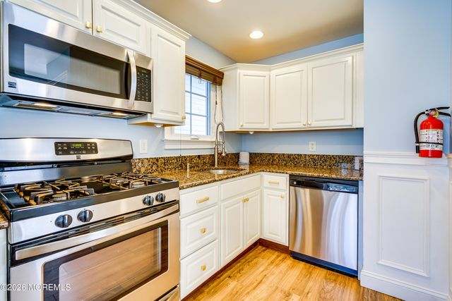 17 Walters Street, Keansburg, NJ 07734