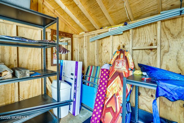 17 Walters Street, Keansburg, NJ 07734