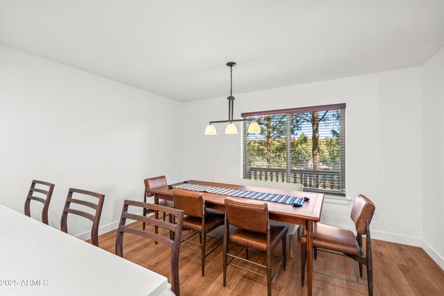 6024 E MOUNTAIN OAKS Drive, Flagstaff, AZ 86004