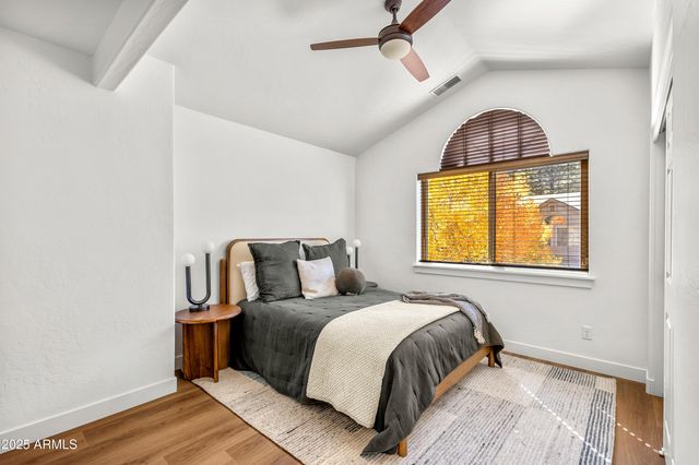 6024 E MOUNTAIN OAKS Drive, Flagstaff, AZ 86004