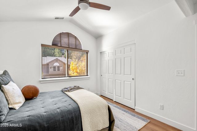 6024 E MOUNTAIN OAKS Drive, Flagstaff, AZ 86004