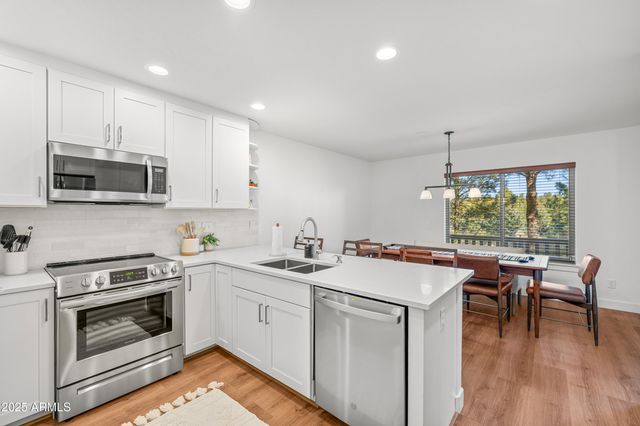 6024 E MOUNTAIN OAKS Drive, Flagstaff, AZ 86004