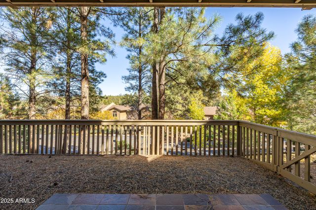 6024 E MOUNTAIN OAKS Drive, Flagstaff, AZ 86004