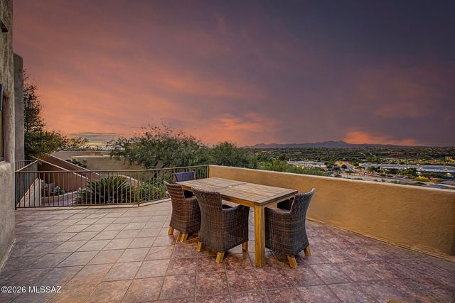 1751 E Buck Ridge Place, Tucson, AZ 85737
