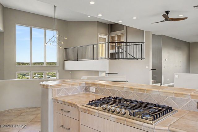 1751 E Buck Ridge Place, Tucson, AZ 85737