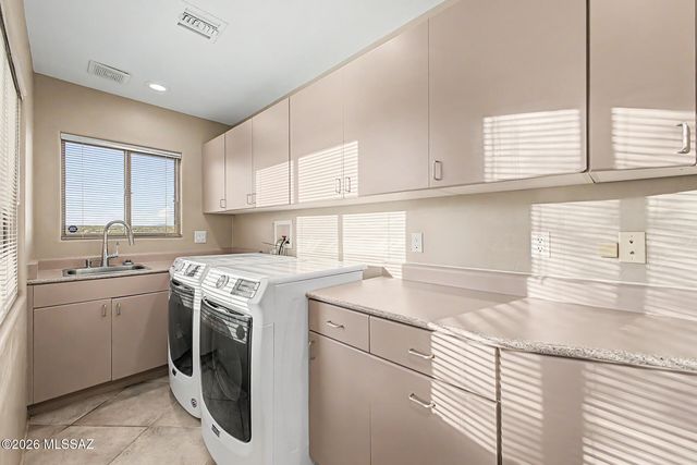 1751 E Buck Ridge Place, Tucson, AZ 85737
